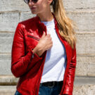 irma-sr-fibula-rosso-ambientata
